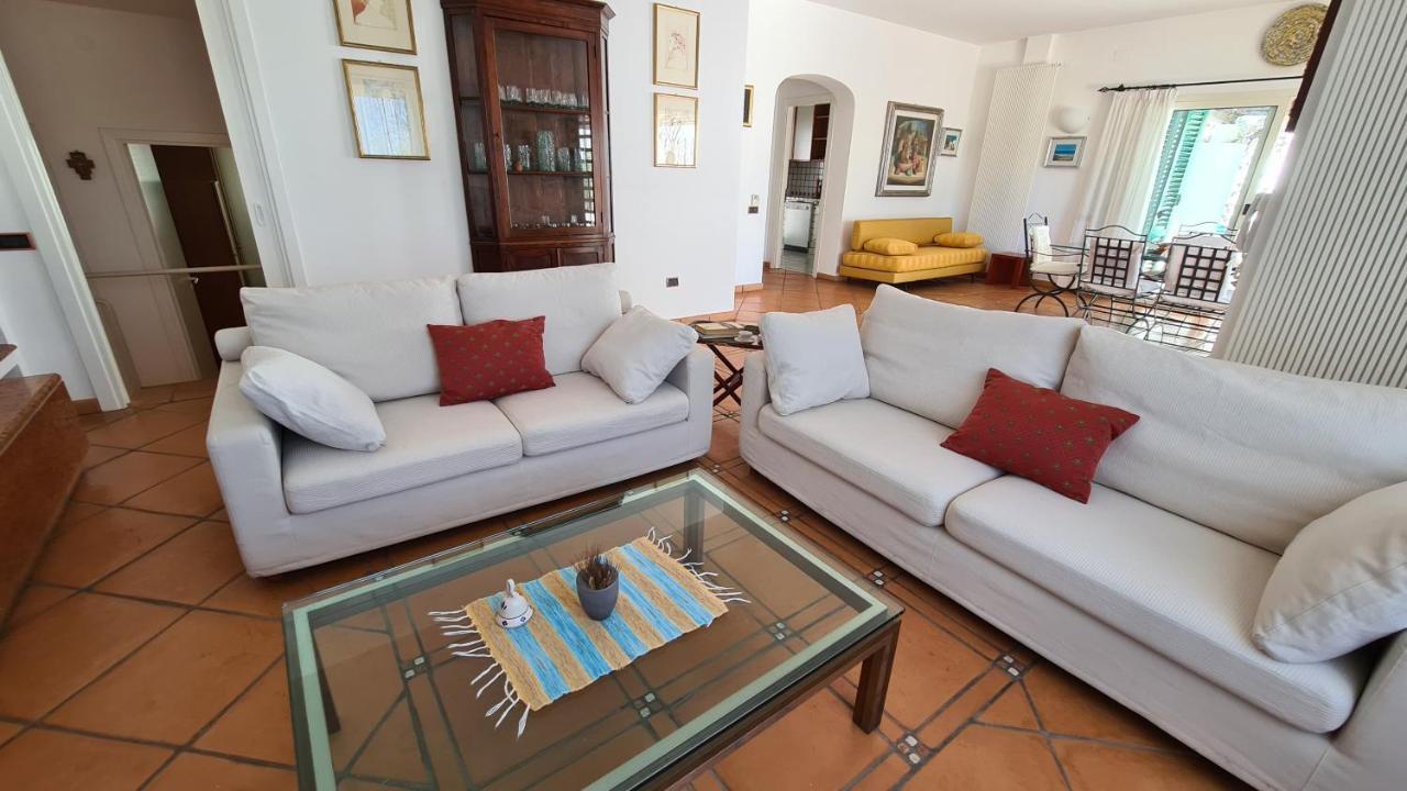 Villa Maritalia Peschici Exteriör bild